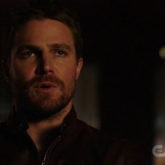 Arrow season 5 screenshot 3