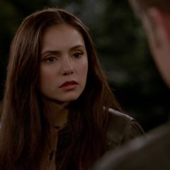 The Vampire Diaries  Season 1 screenshot 2