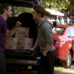 The Vampire Diaries  Season 2 screenshot 1