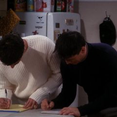 Friends Season 7 screenshot 9